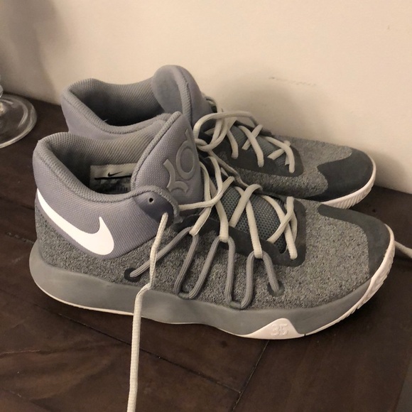 KD grey sneakers 👟 - Picture 1 of 8